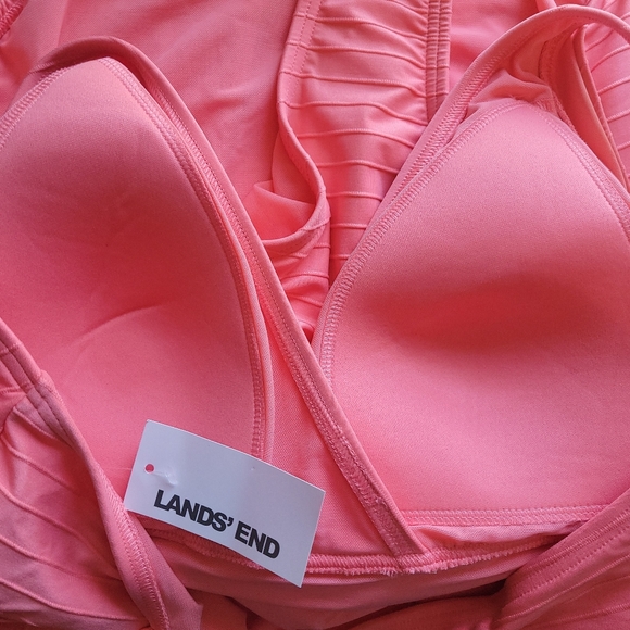 Lands’ End Coral One Piece Swimsuit Size 18 NWT Surplice V Neck Tummy Control - Picture 7 of 10